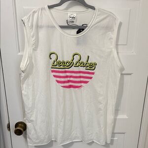 New XL Beach Babes Graphic Tank - White